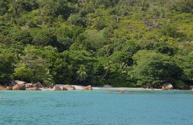 Anse Lazio secondary Beach